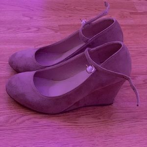 🤎Tan Cute Wedge Heels🤎